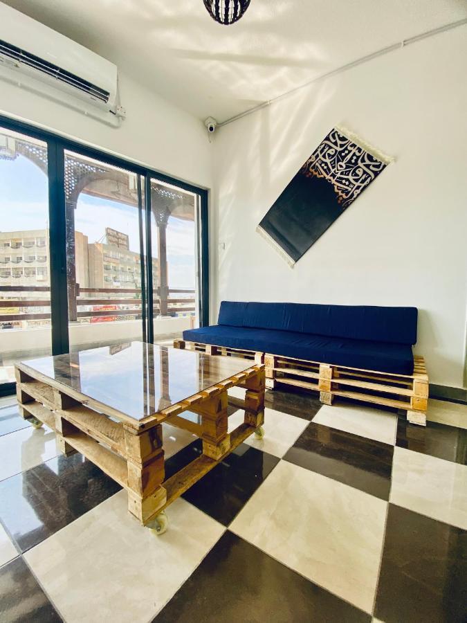 Friends Oasis Hostel Aqaba Bagian luar foto