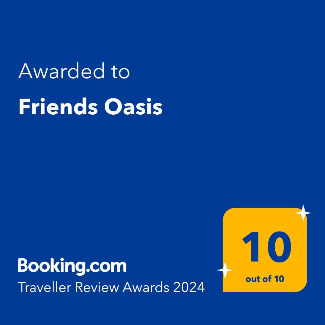Friends Oasis Hostel Aqaba Bagian luar foto